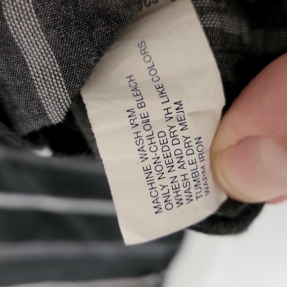 Gap men's button down shirt, sz XL - Picture 7 of 8